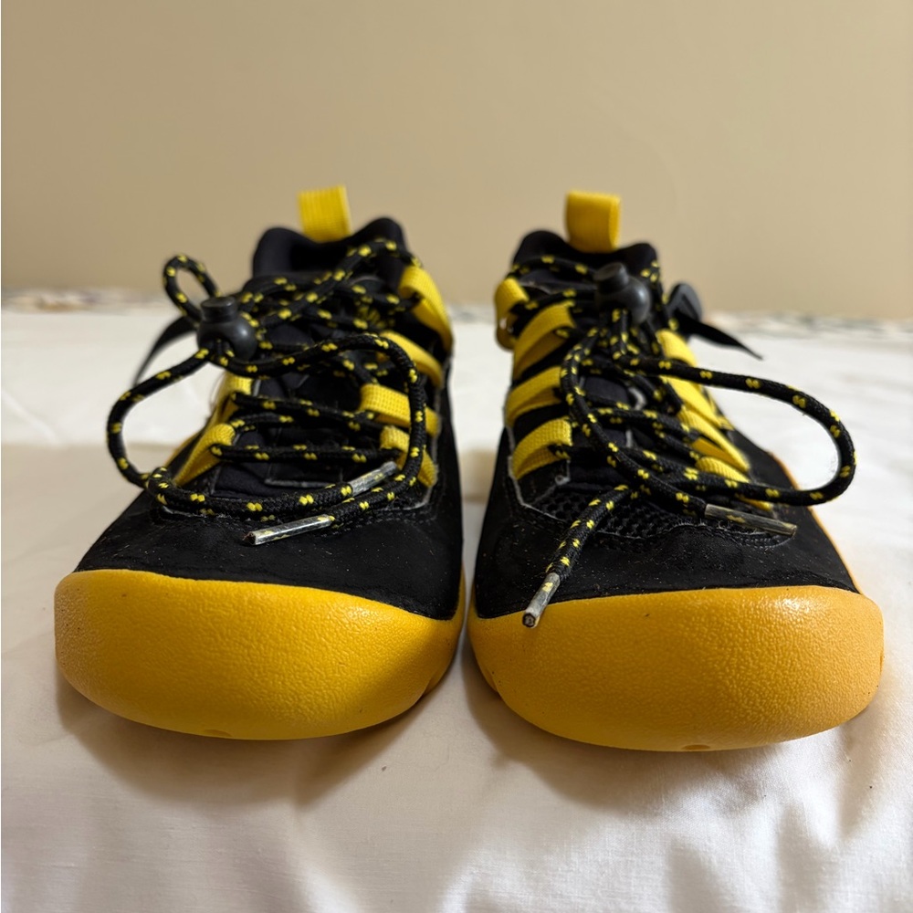 ARS Racing Adventure Series Hi-Tec Piranha BShoe Sneakers Size 8